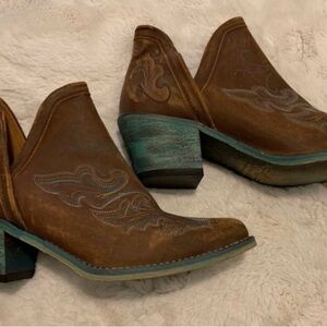 Brown Women's Western Booties with Turquoise Accent